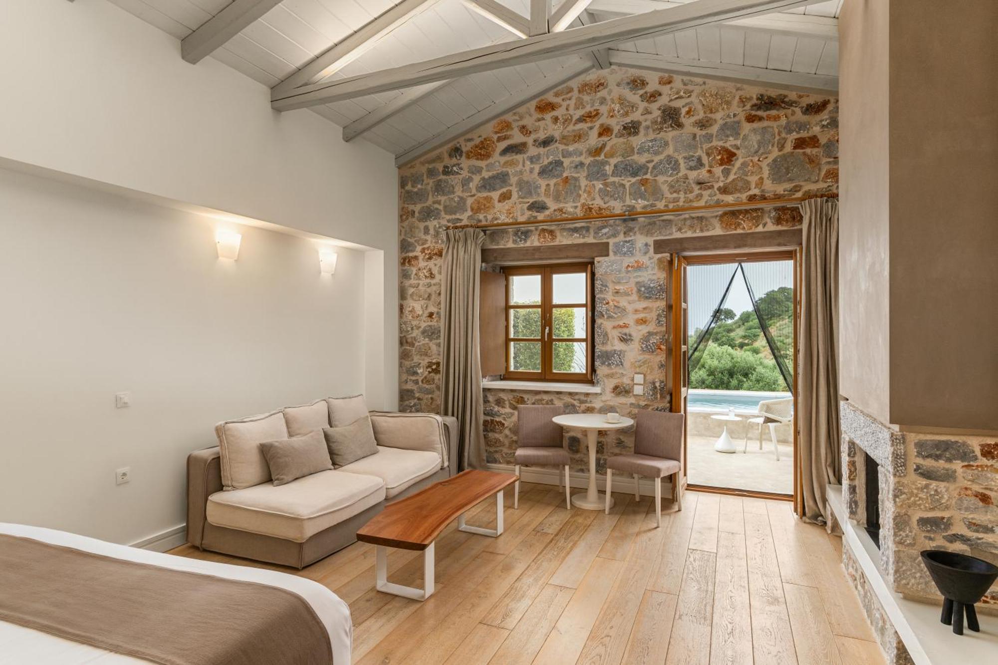 100 Rizes Seaside Resort- Small Luxury Hotels Of The World Kalivia  Pokoj fotografie